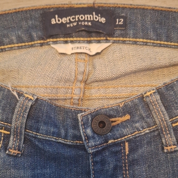Abercrombie & Fitch Blue Jean Shorts Classic Style - Picture 2 of 6